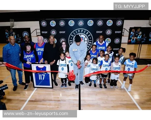 里弗斯执教胜场数达1175场追平乔治卡尔并列历史第六位